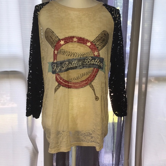 Southern Grace Long Sleeved T-shirt - Picture 1 of 4